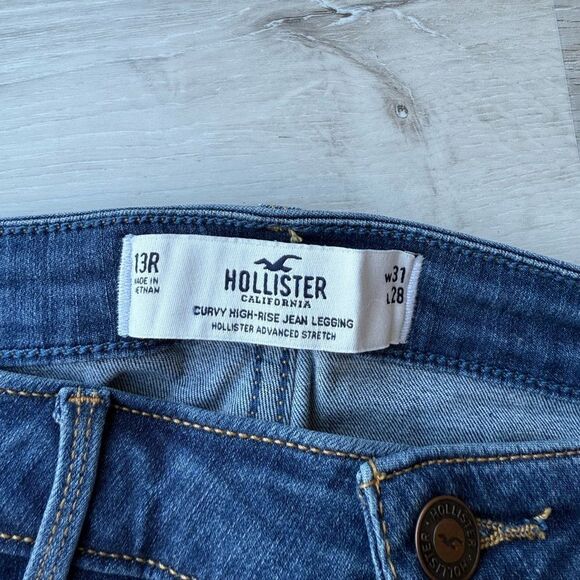 Hollister CURVY HIGH-RISE MEDIUM WASH JEAN LEGGINGS 31X28 NWT in packaging - Picture 7 of 9